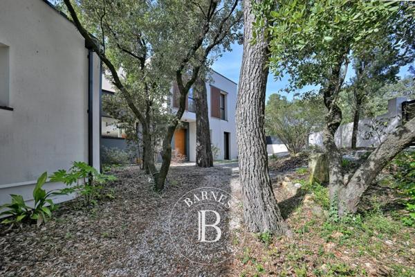 Saint-Gély-du-Fesc, Maison 3 Chambres -  220 m² à vendre