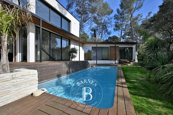 Saint-Gély-du-Fesc, Maison 3 Chambres -  220 m² à vendre
