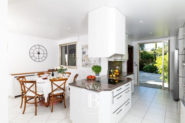 Vence, Villa 8 Chambres -  460 m² à vendre