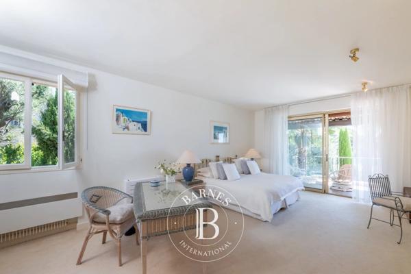 Vence, Villa 8 Chambres -  460 m² à vendre