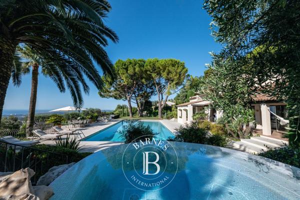 Vence, Villa 8 Chambres -  460 m² à vendre