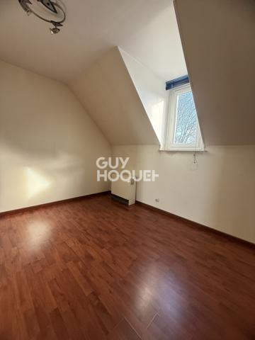 MAISON À VENDRE DE 3 PIÈCES DE 60,00 M²