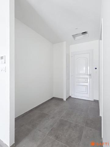 Maison de plain-pied 3 chambres avec garage proche centre ville