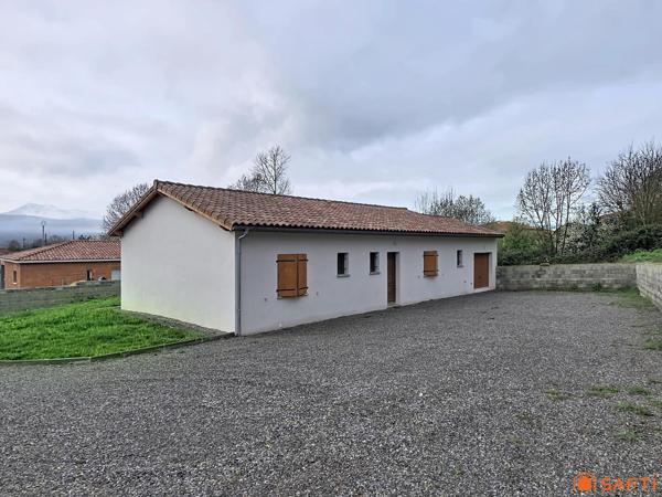 Maison de plain-pied 3 chambres avec garage proche centre ville