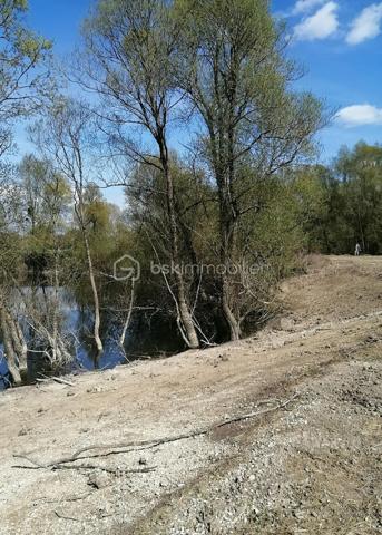 Terrain de loisirs de 12 983 m²