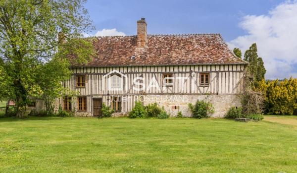 Manoir fin XVIIeme, avec en annexe une ancienne écurie.