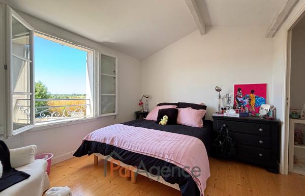 MAISON D'ARCHITECTE 204 M2 AVEC PISCINE