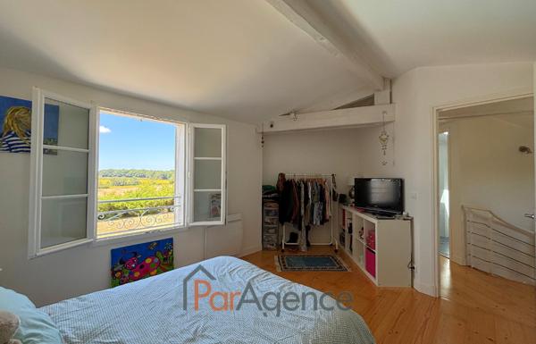 MAISON D'ARCHITECTE 204 M2 AVEC PISCINE