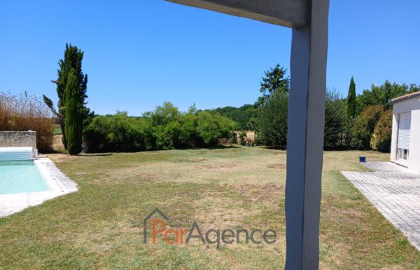 MAISON D'ARCHITECTE 204 M2 AVEC PISCINE