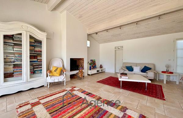 MAISON D'ARCHITECTE 204 M2 AVEC PISCINE