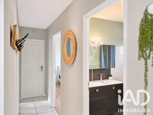 Maison à vendre 5 pièces 86 m² Saint-Seurin-sur-l'Isle