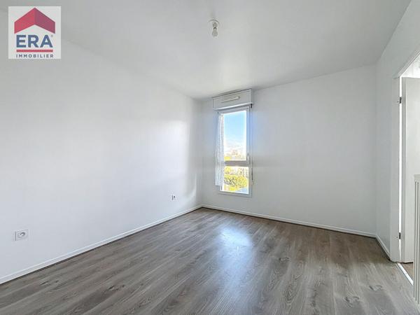 A LOUER VIDE - 2 PIECES 41m²