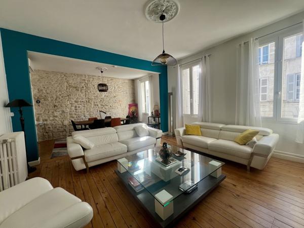 appartement en plein centre de ROCHEFORT