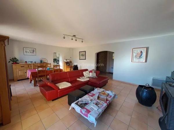 Vente Villa 6 pièces 135 m2 à Salernes