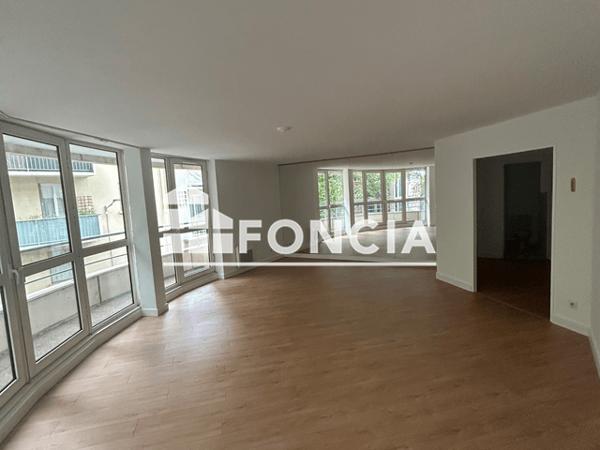 Location Appartement 4 pièces 93.16 m² - 26 ALLEE DE BARCELONE Toulouse 31000
