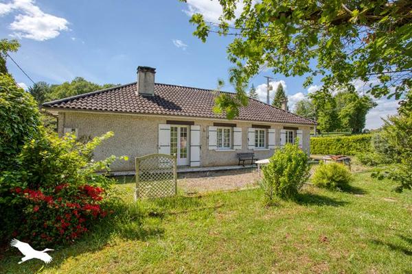 Maison à vendre |  Vitrac |  5 pièces | 107 m²