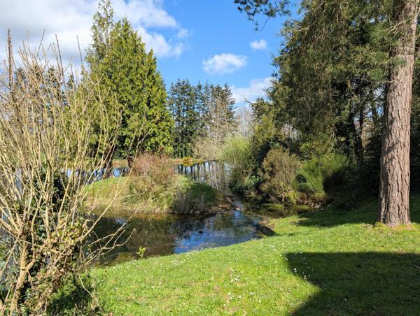 Parc Naturel de la Brière, Maison sur 2,5 hectares, forêt, étang, prairies