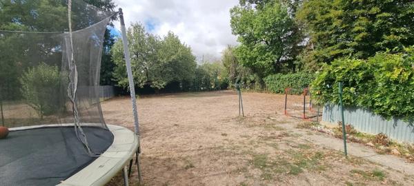 Location                                                      Ferme
                        
                     5 pièces                      63 m2                     à Villethierry