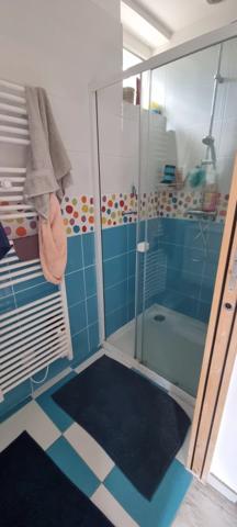 Location                                                      Ferme
                        
                     5 pièces                      63 m2                     à Villethierry