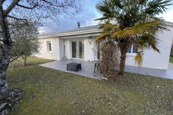 A vendre, superbe plain-pied type 4 avec piscine, dans un secteur résidentiel de BOULAZAC 24750