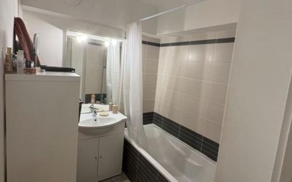 Appartement à vendre    2 pièces • 43,80 m2 Reims
