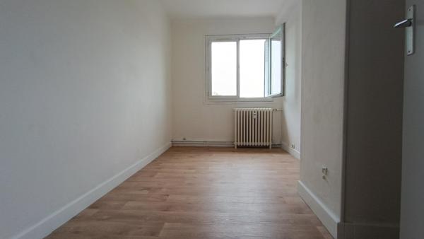 Appartement 100m², 3 chambres avec cave