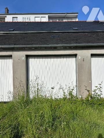 Appartement à Vendre à Landerneau (29800) en Finistère (29)

Cet appartement d'une surface ha...