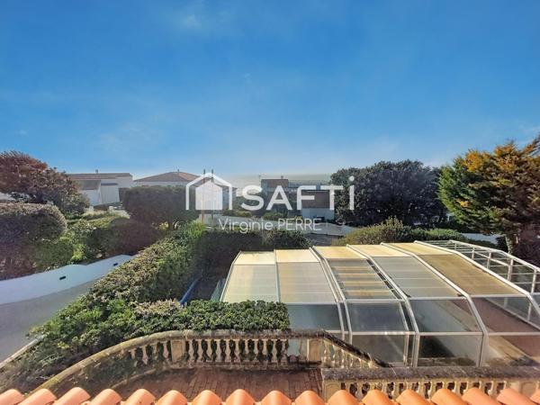 VILLA D'EXCEPTION VUE MER ET PISCINE - 223m2 - VAUX-SUR-MER (17640)