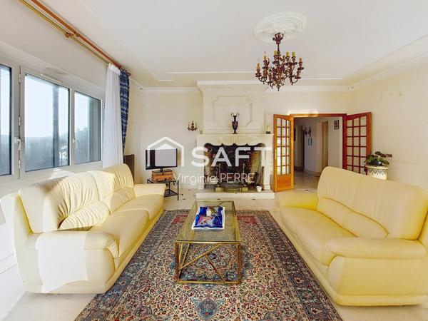 VILLA D'EXCEPTION VUE MER ET PISCINE - 223m2 - VAUX-SUR-MER (17640)