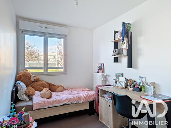 Appartement à vendre 4 pièces 82 m² Élancourt