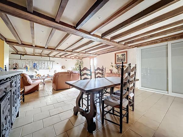 Achat longère à Limeray 134 m² sur 12 607 m² de terrain