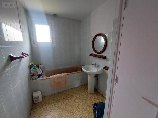 Maison à vendre à Cossé-le-Vivien en Mayenne (53230), ref : 53032-1076