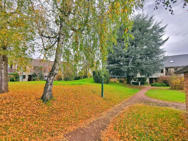 Magny-les-Hameaux (78114) Quartier Hôtel de Ville. Maison 6P dans un environnement privilégié et idéal avec enfants.