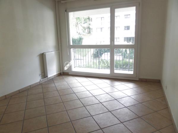 Appartement 3 pièce(s) 2 chambre(s) 64 m²