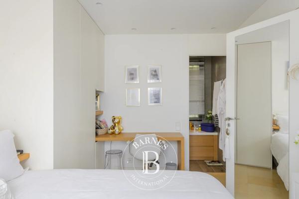 Marseille 8ème, Maison 4 Chambres -  244 m² à vendre