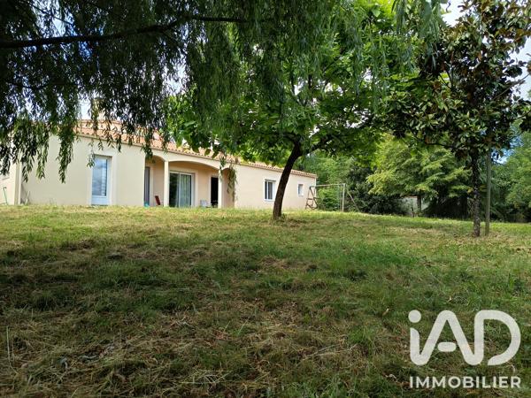 Maison à vendre 9 pièces 254 m² Essarts-en-Bocage