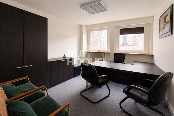 Bureau 58 m² ? Paris 17 ? Proche métro ? Parking possible