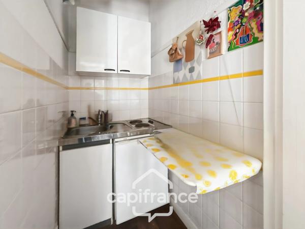 BORDEAUX/Quartier St SEURIN/ a vendre T2 Lumineux