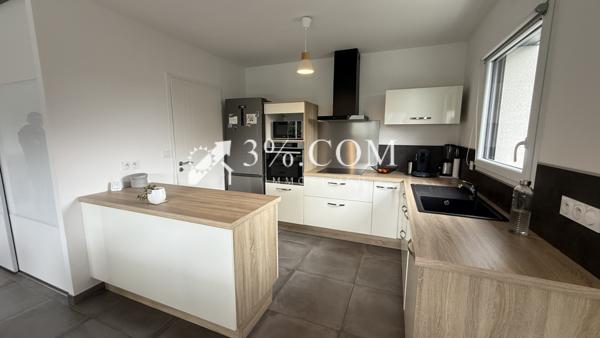 Maison 5 pièce(s) 4 chambre(s) 111 m²