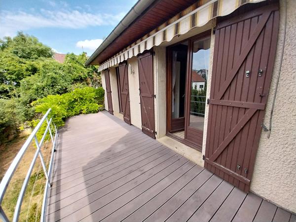 Maison Besancon 11 pièce(s) 215 m2