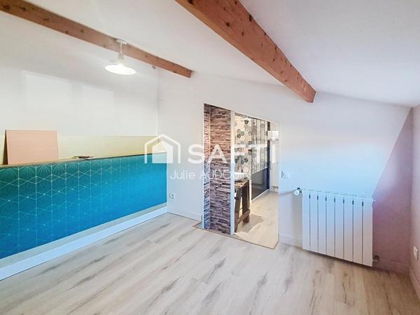 Chateaubernard,  une maison en pierre alliant charme, confort moderne !