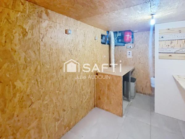 Chateaubernard,  une maison en pierre alliant charme, confort moderne !