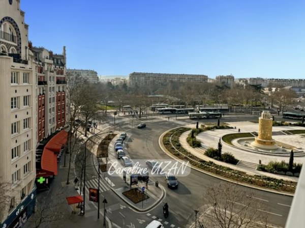 Paris 16e Sud - Élégance familiale avec balcon filant -174 m² rénovés - Étage élevé – 5/6 pièces