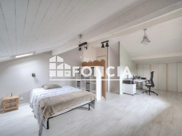 À vendre Maison 5 pièces 150 m² - ÉLoise 01200