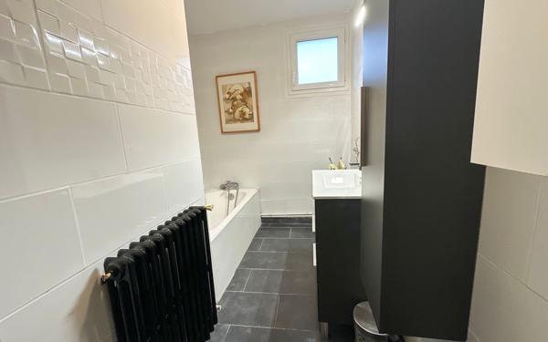 Maison à vendre    6 pièces • 170 m2 Valence