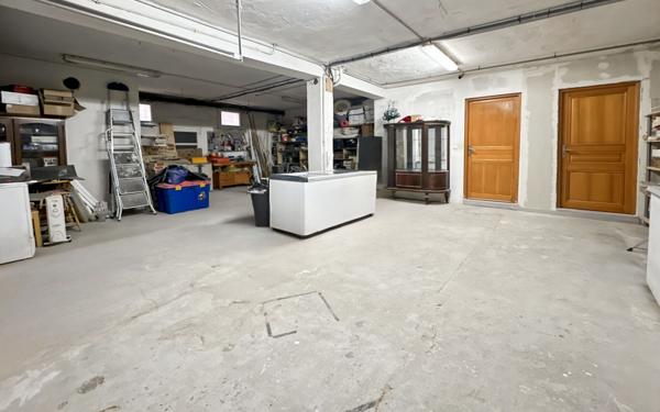 Maison à vendre    6 pièces • 170 m2 Valence