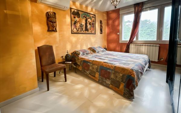 Maison à vendre    6 pièces • 170 m2 Valence