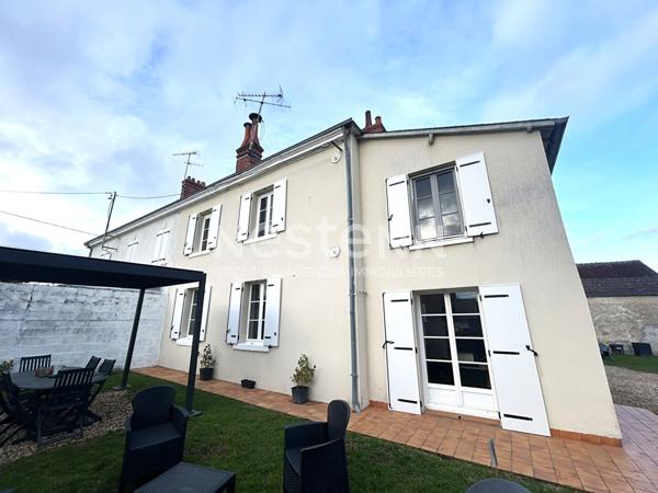 MAISON 3 CHAMBRES SANS TRAVAUX AVEC JARDIN ET DÉPENDANCES PLEIN CENTRE CHABRIS (INDRE 36)