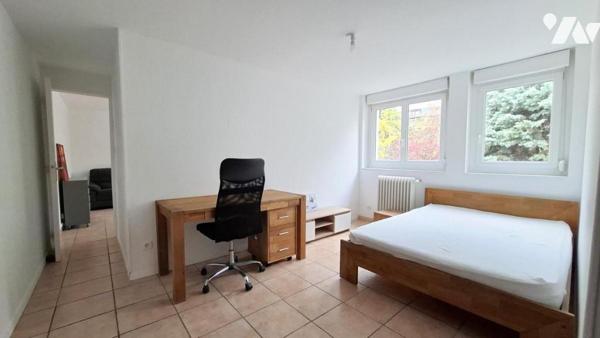 Lille centre proche Solférino - F2 de 43 m²  