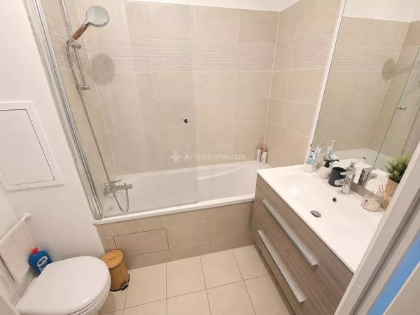 Vente                                                      Appartement
                        
                     4 pièces                      76 m2                     à Bussy-Saint-Georges